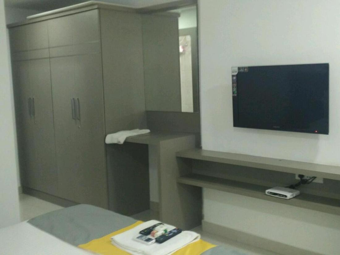 La Riviera Suites Madhapur حيدر أباد المظهر الخارجي الصورة